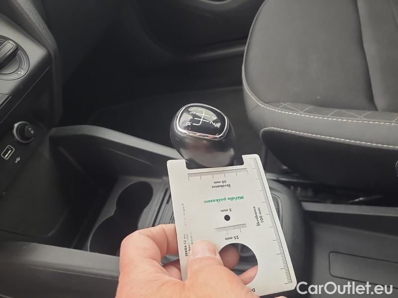  Skoda  Fabia  Combi (2015) Com.1.0TSI 70 Ambition 5d #14