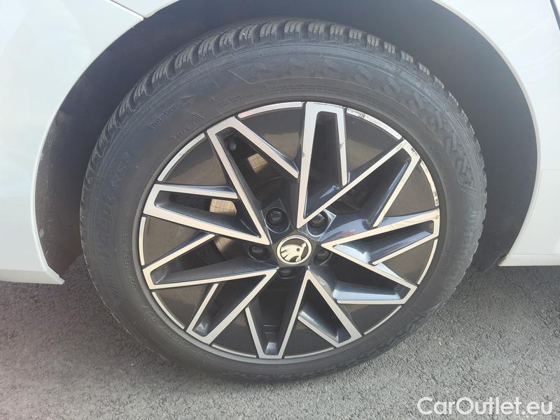  Skoda  Octavia  Combi (NX3)(2020) Oct.Combi 1.5TSI 110 Style #12