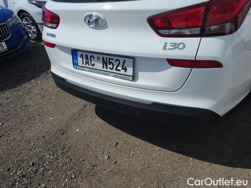  Hyundai  i30   cw (PD)(2017->)  kom. TGDI 120 Start Plus #8