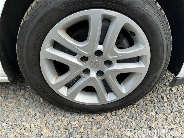  Opel  Astra ST 1.5CDTi 77 Edition 5d #2