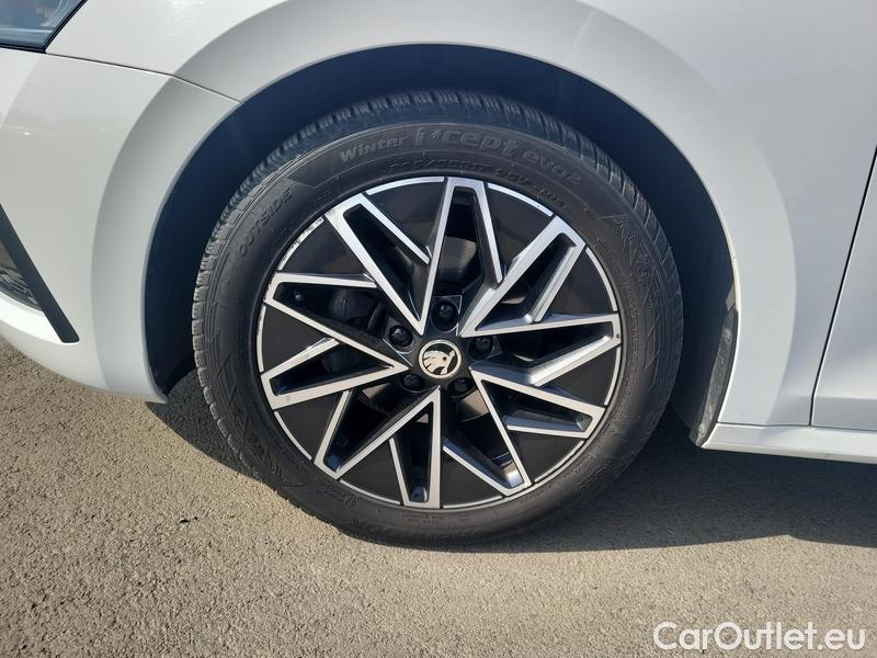  Skoda  Octavia  Combi (NX3)(2020) Oct.Combi 1.5TSI 110 Style #2