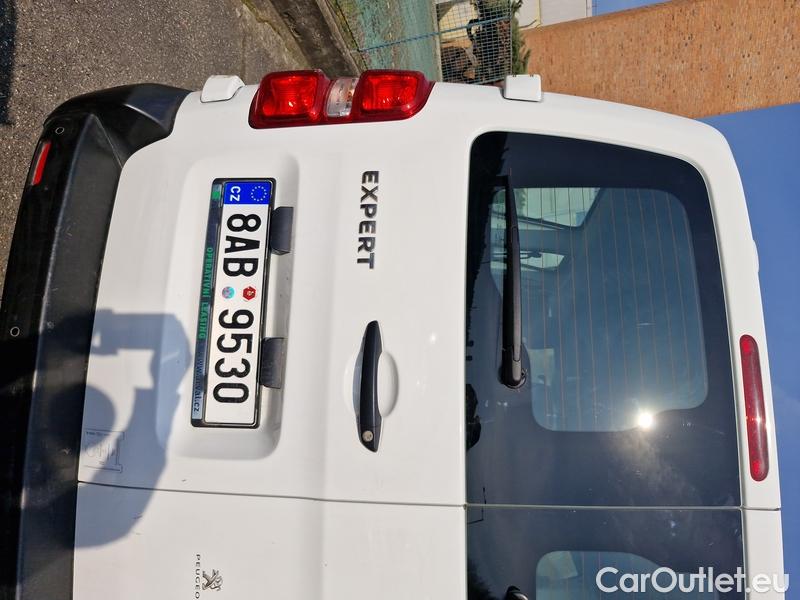  Peugeot  Expert  Traveller  (2016) Exp.Com.2.0BHDi 150 L3 4d #10