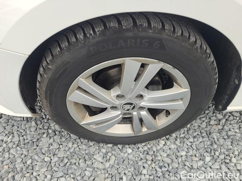  Skoda  Fabia  Combi (2015) Com.1.0TSI 70 Ambition 5d #2