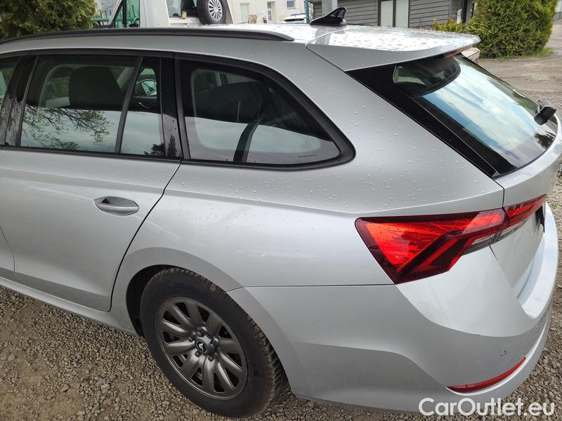  Skoda  Octavia  Combi (NX3)(2020) Oct.C.2.0TDI 110 4x4 Ambit AT #23