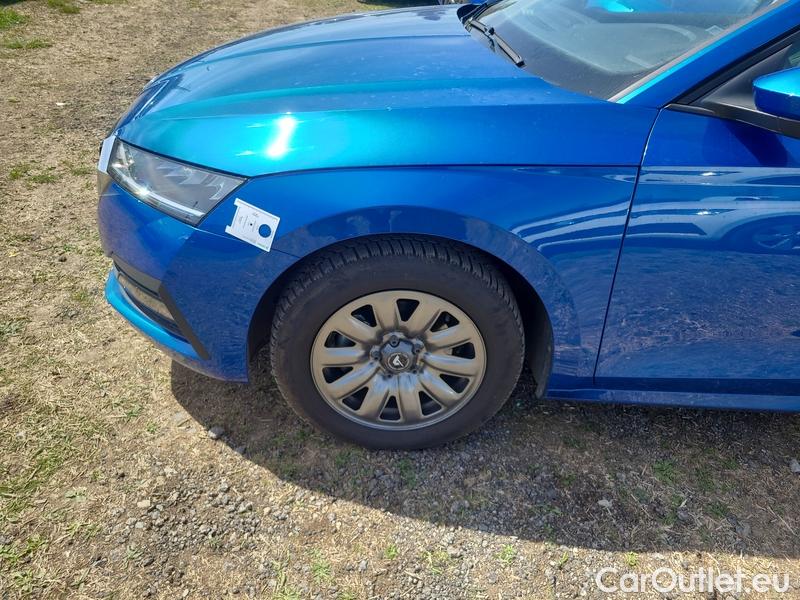 Skoda  Octavia  Combi (NX3)(2020) Oct.Combi 2.0TDI 85 Ambition #4