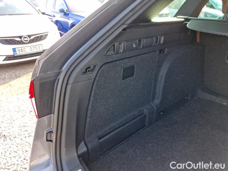  Skoda  Superb  Combi (3T5)(2010) Su.com.2.0TDI 147 4x4 L&K Aut #8