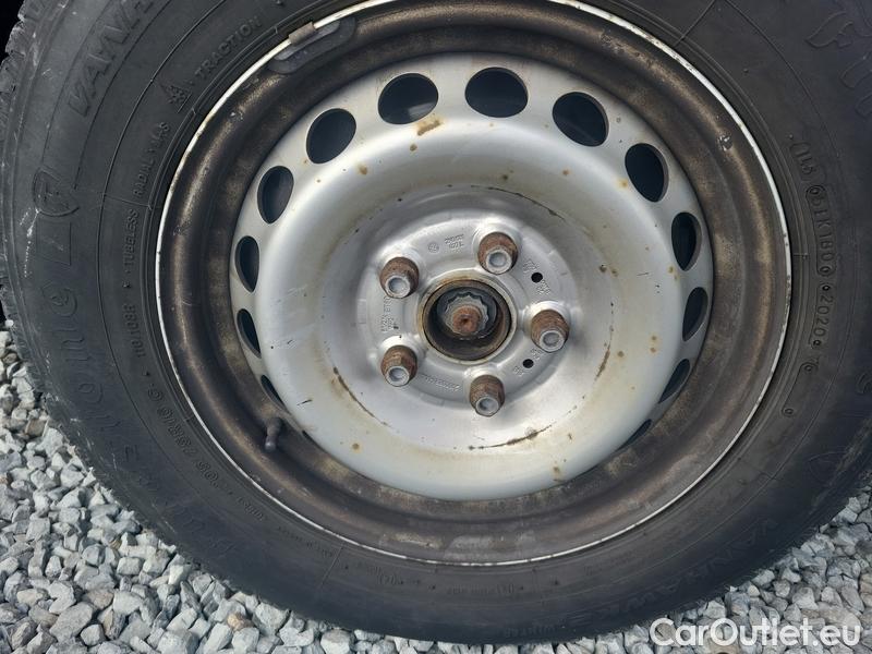  Volkswagen  Crafter  Flatbed  (SZ) (2017-->)  30 103 stred rozvor #2