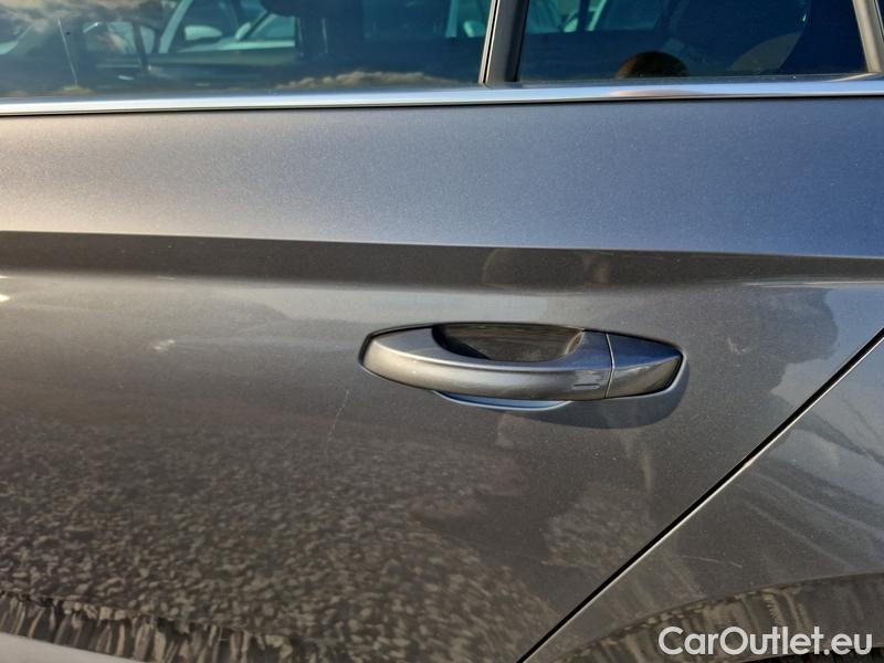 Skoda  Superb  Combi (3T5)(2010) Su.com.2.0TDI 147 4x4 L&K Aut #7
