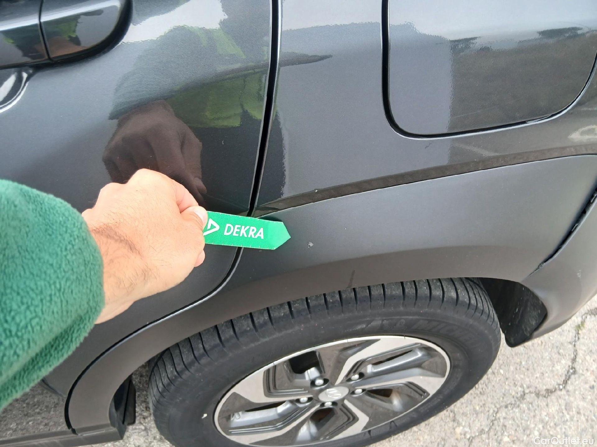  Hyundai  Konna HYUNDAI Kona / 2017 / 5P / todoterreno 1.6 GDI HEV Tecno Red DT #12