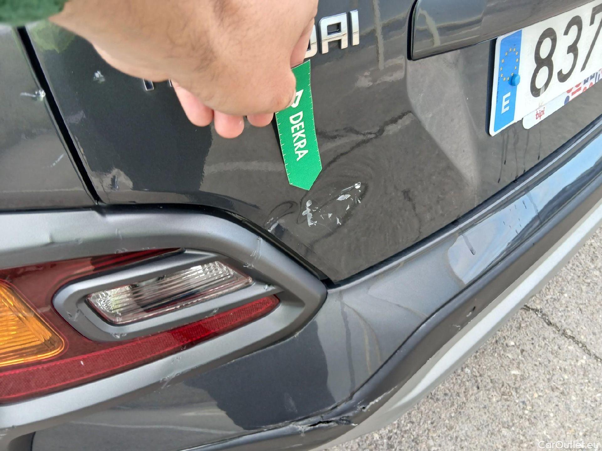  Hyundai  Konna HYUNDAI Kona / 2017 / 5P / todoterreno 1.6 GDI HEV Tecno Red DT #19