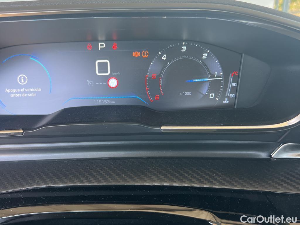  Peugeot  508 PEUGEOT  / 2018 / 5P / berlina con portón 5P Active Pack BlueHDi 130 S&S EAT8 (AC2) #27