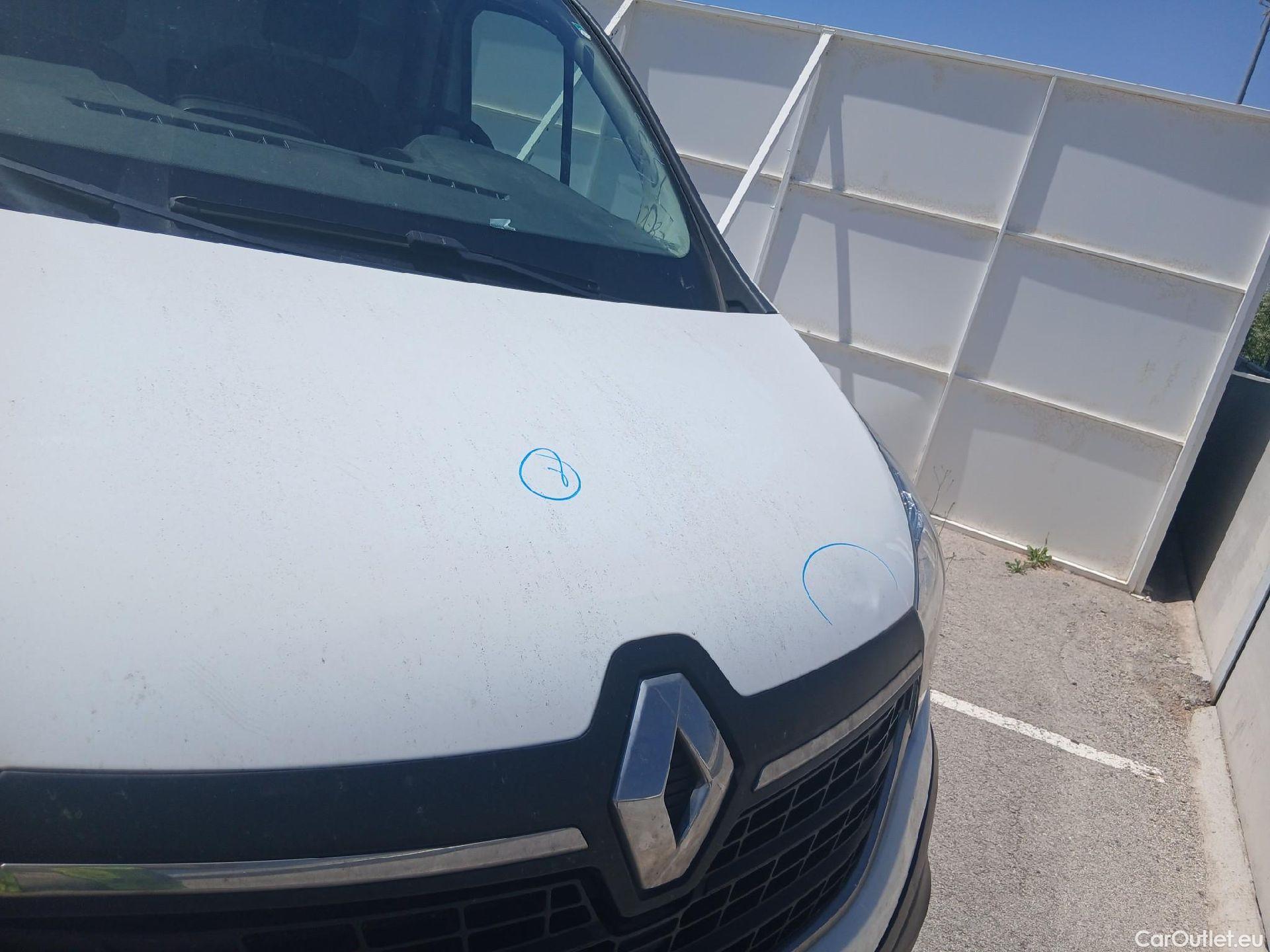  Renault  Trafic RENAULT  / 2019 / 4P / furgón Furgón 29 L2H1 Energy BluedCi 107 kW #14