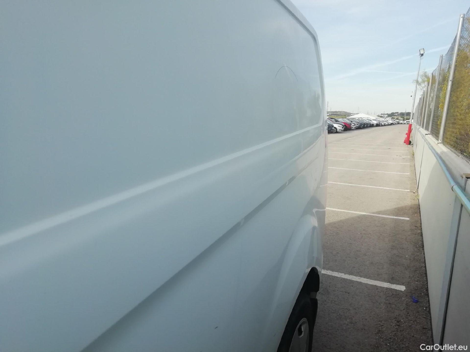 Ford  Transit FORD  Custom / 2012 / 4P / furgón Van 2.0 TDCI 96kW 320 L1 Trend #9