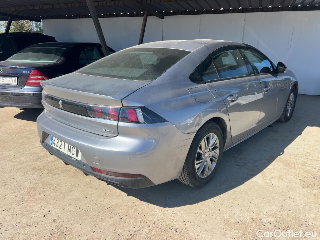  Peugeot  508 PEUGEOT  / 2018 / 5P / berlina con portón 5P Active Pack BlueHDi 130 S&S EAT8 (AC2) #21