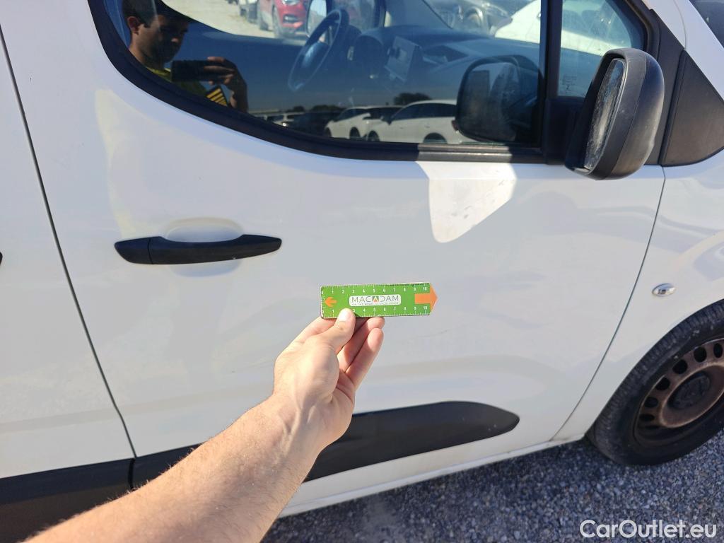  Citroen  Berlingo CITROEN  BlueHDi 100 CV S&S LIVE (IND) (CX) #12