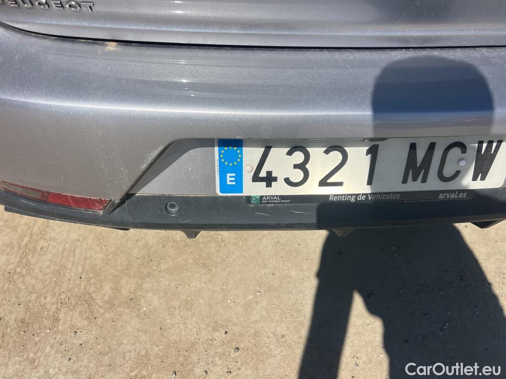  Peugeot  508 PEUGEOT  / 2018 / 5P / berlina con portón 5P Active Pack BlueHDi 130 S&S EAT8 (AC2) #24