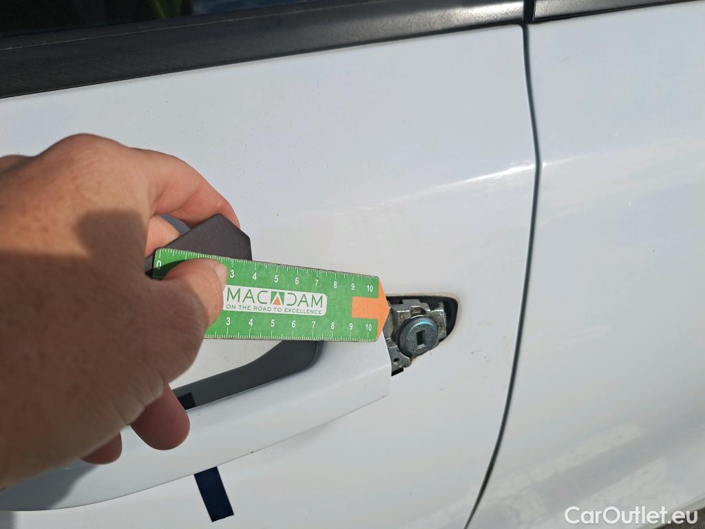  KIA  Cee'd KIA Ceed / 2018 / 5P / berlina con portón 1.0 T-GDi 88kW (120CV) Concept #36