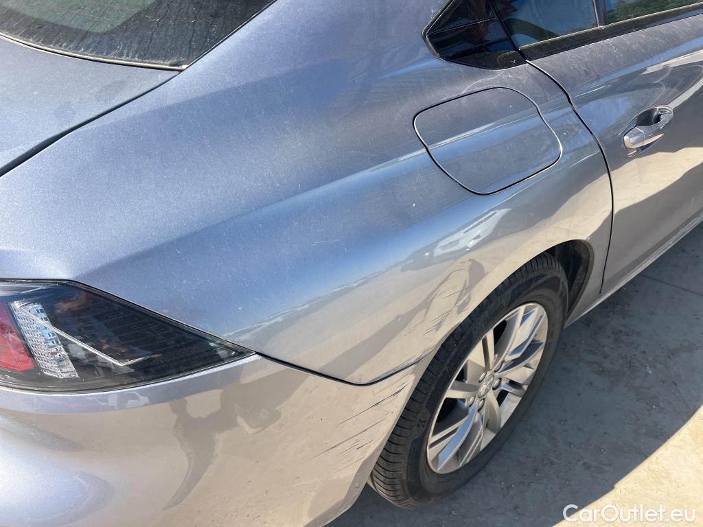  Peugeot  508 PEUGEOT  / 2018 / 5P / berlina con portón 5P Active Pack BlueHDi 130 S&S EAT8 (AC2) #1