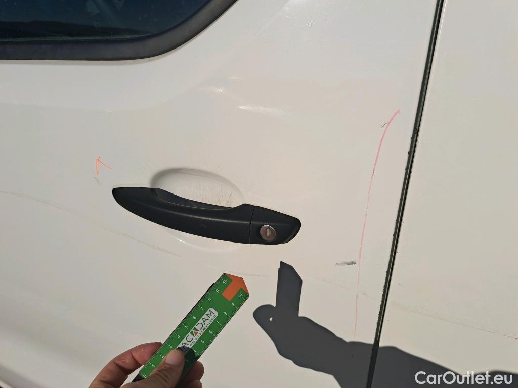  Peugeot  Expert PEUGEOT  / 2016 / 4P / furgón Furgón Premium 1.5 BlueHDi 100 Standard (AC) #41