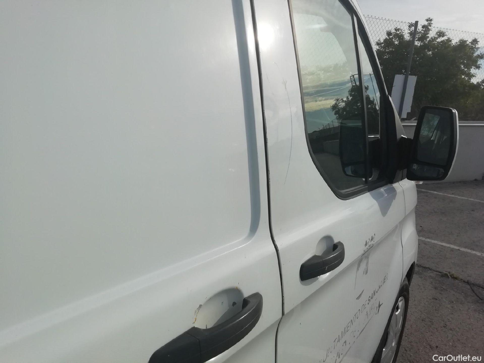  Ford  Transit FORD  Custom / 2012 / 4P / furgón Van 2.0 TDCI 96kW 320 L1 Trend #21