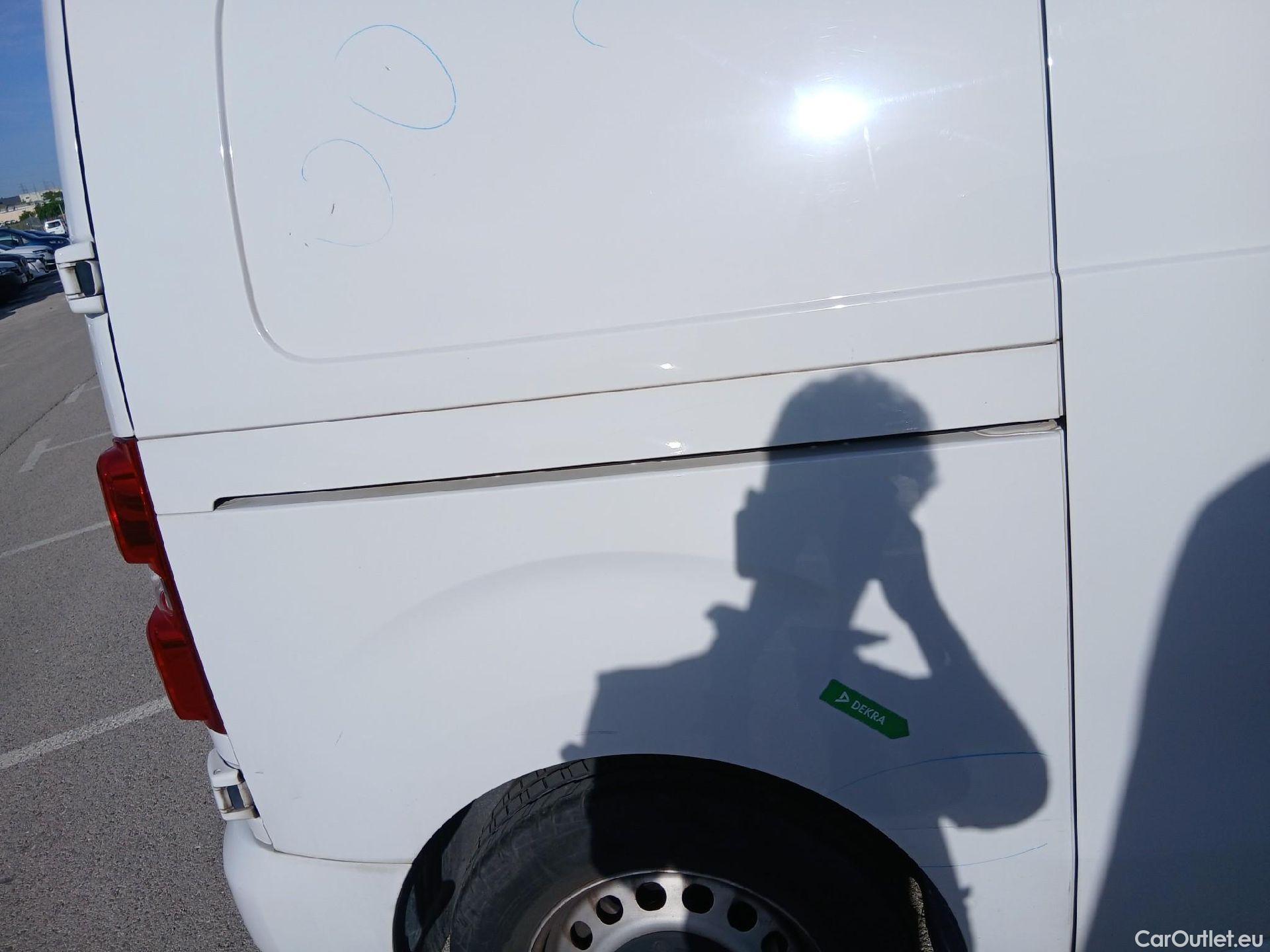  Fiat  Scudo FIAT  / 2021 / 4P / furgón Furgón L2 120cv MT6 Business (AC) #37