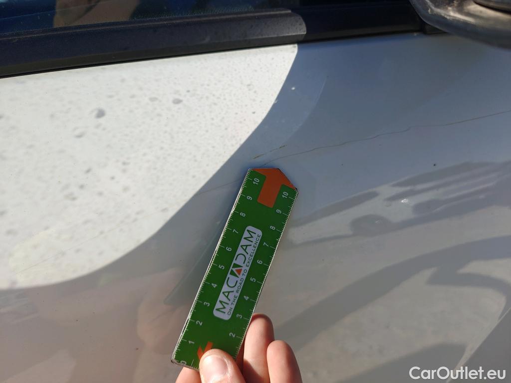  Citroen  C4 CITROEN  BlueHdi 110 S&S Live Pack / 5P  #10