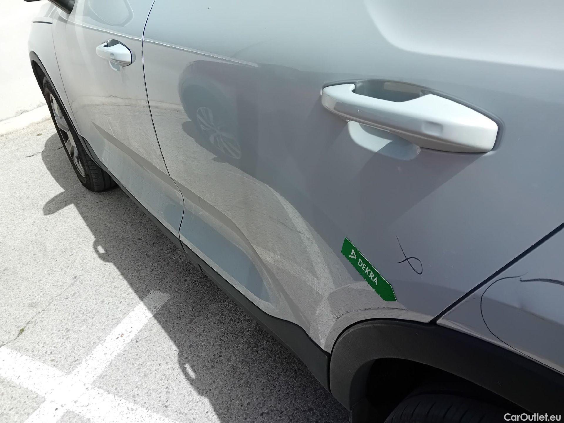  Volvo  XC 40 VOLVO XC40 / 2017 / 5P / todoterreno 2.0 B3 G Momentum Pro Auto #22