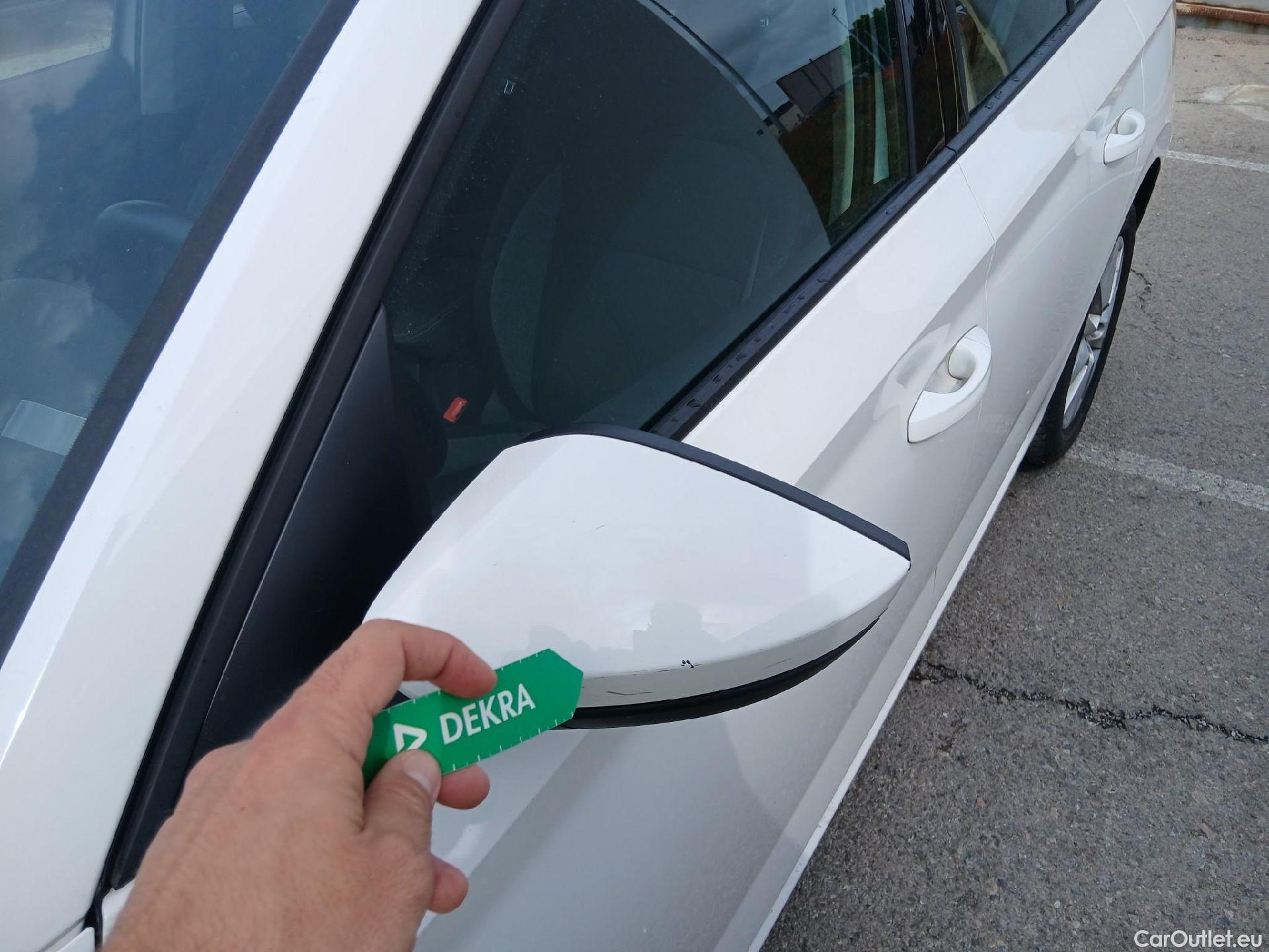  Skoda  Scala SKODA  / 2019 / 5P / berlina con portón 1.0 TGI 66KW (90CV) Active #10