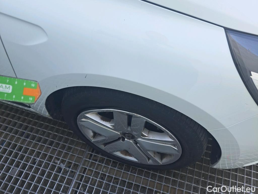  Renault  Clio RENAULT  / 2019 / 5P / berlina con portón Intens TCe 67 kW (91CV) #17