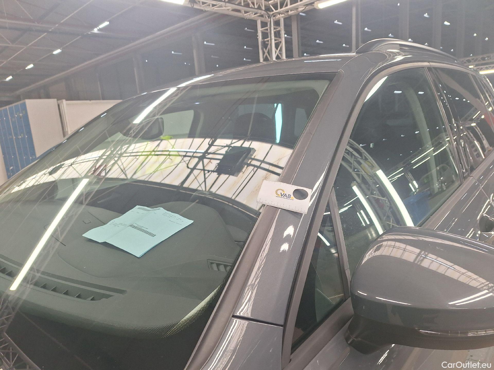  Volkswagen  Tiguan VW,  FL'20, Volkswagen  1.5 TSI 96kW Life 5d #8