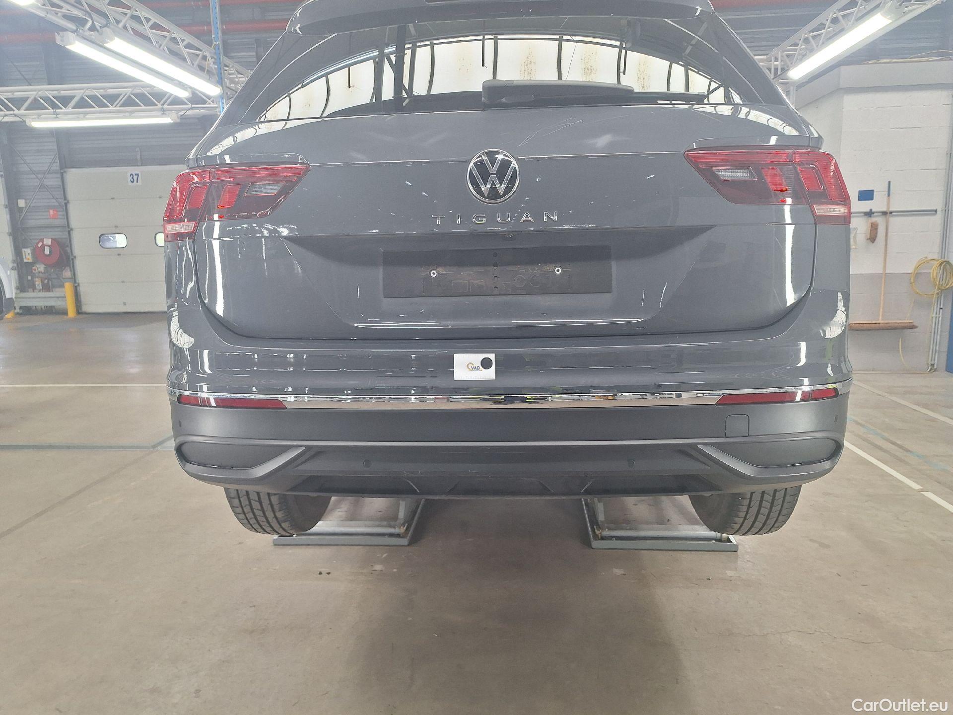  Volkswagen  Tiguan VW,  FL'20, Volkswagen  1.5 TSI 96kW Life 5d #88
