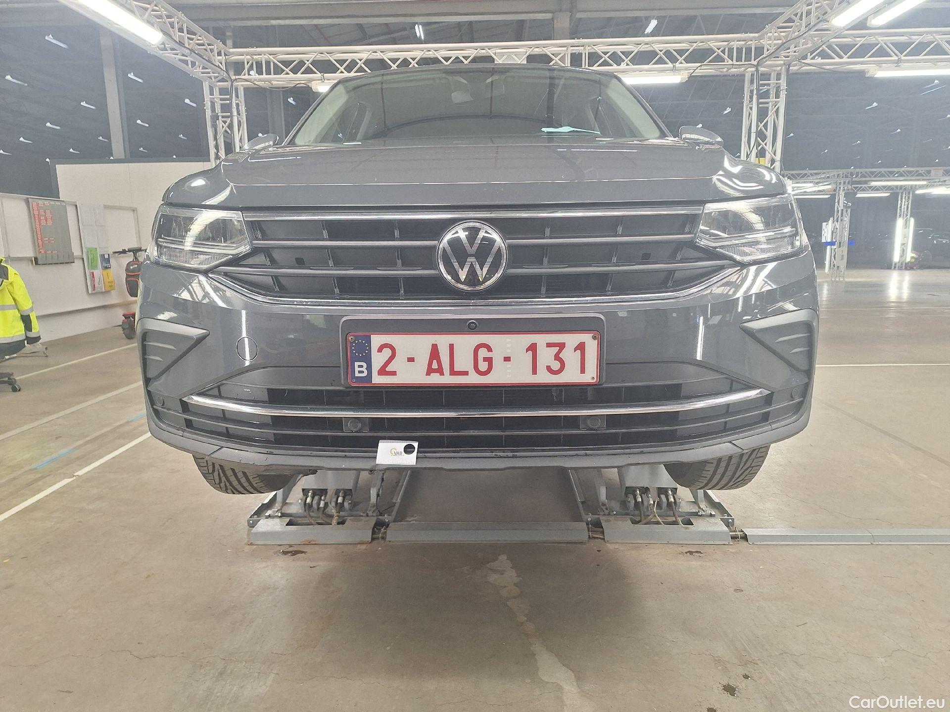  Volkswagen  Tiguan VW,  FL'20, Volkswagen  1.5 TSI 96kW Life 5d #42