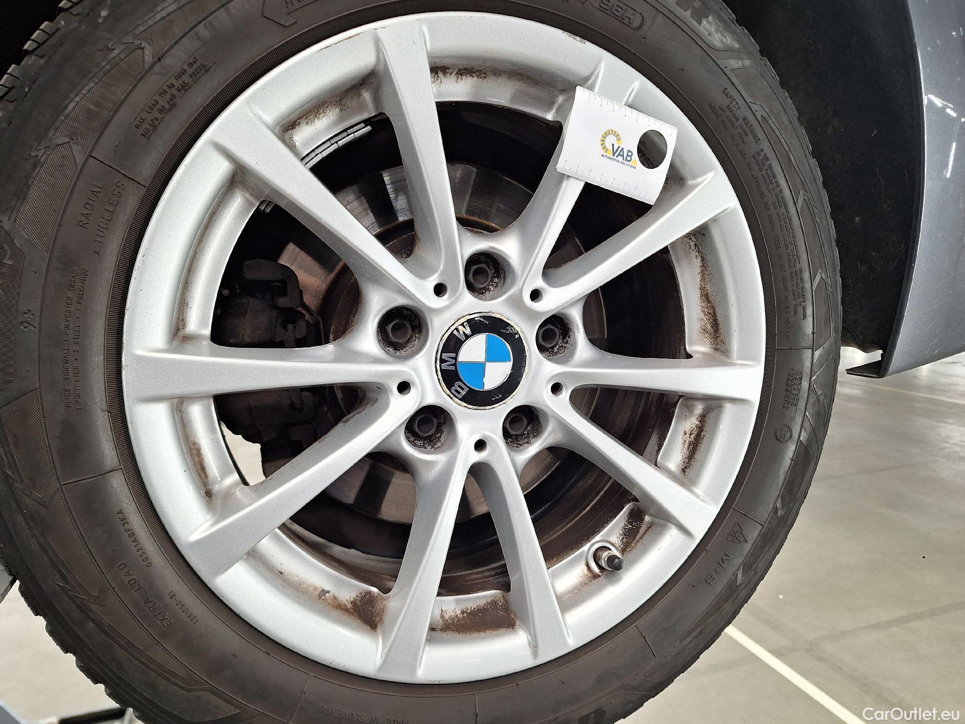  Bmw  Serie 3 BMW, 3-serie Touring '15, BMW 3 Reeks Touring 318i (100 kW) Aut. 5d #53