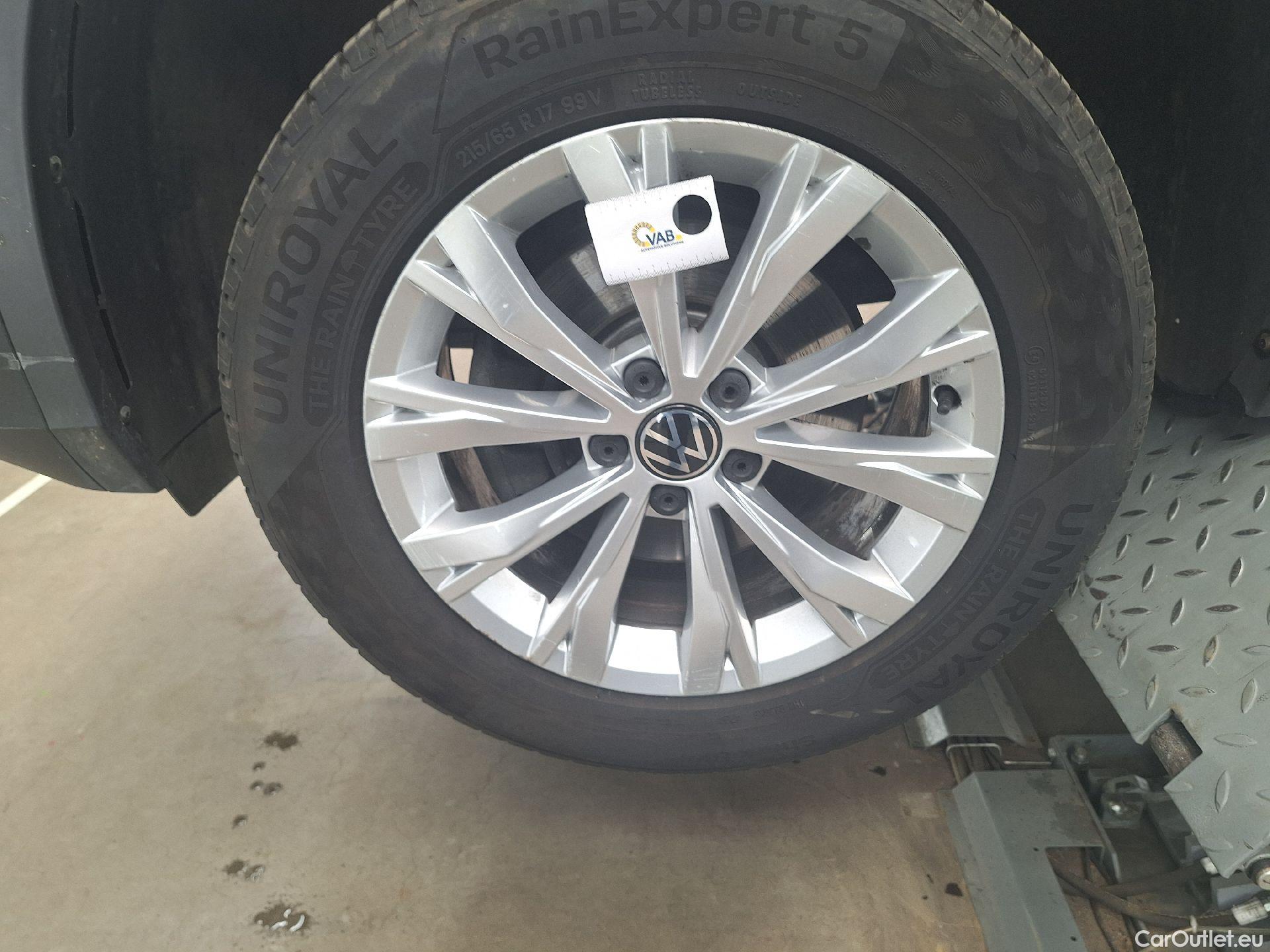  Volkswagen  Tiguan VW,  FL'20, Volkswagen  1.5 TSI 96kW Life 5d #69