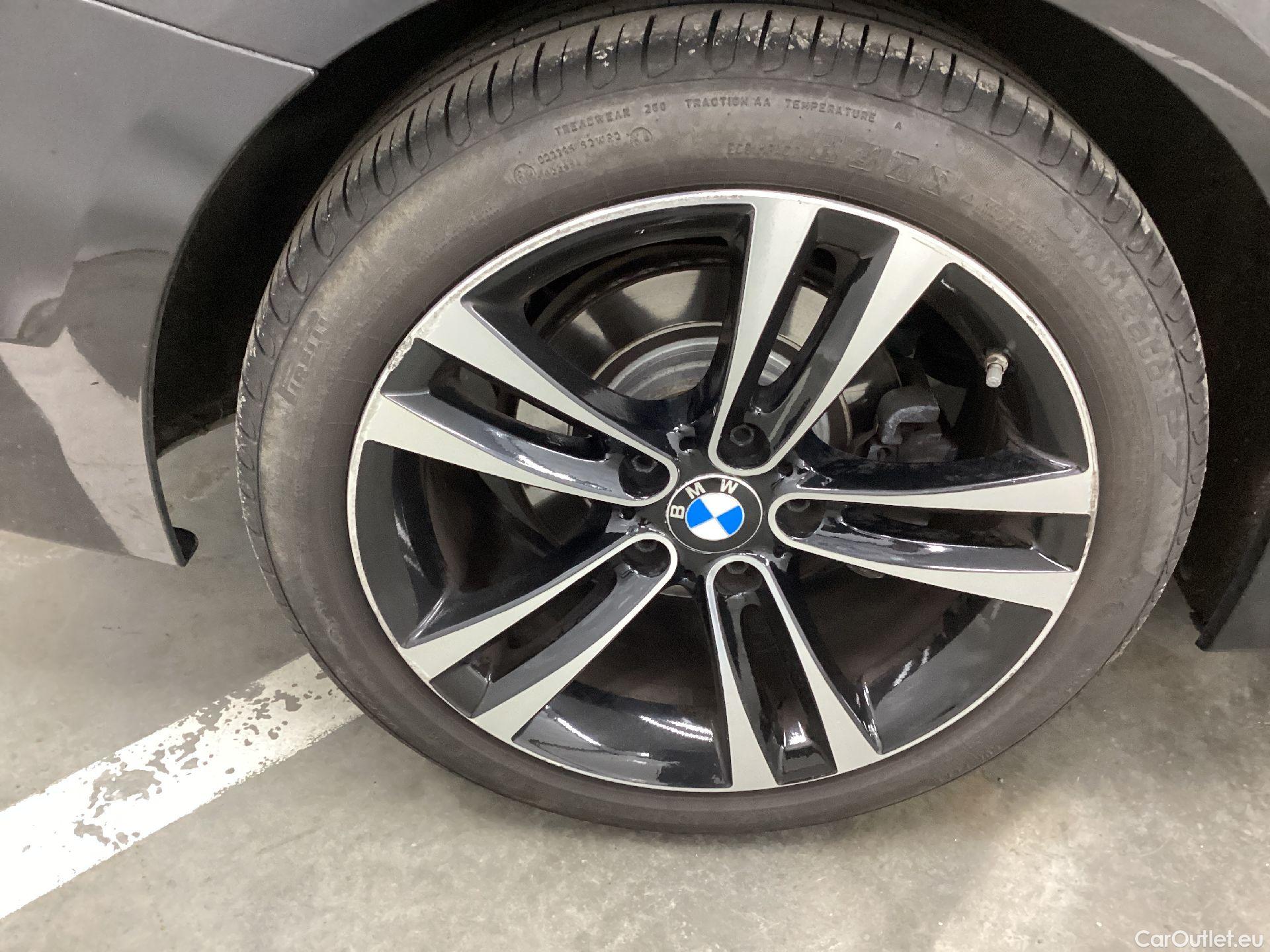  Bmw  Serie 3 BMW, 3-serie 4drs '15, BMW 3 Reeks Berline 318d (110 kW) 4d #37