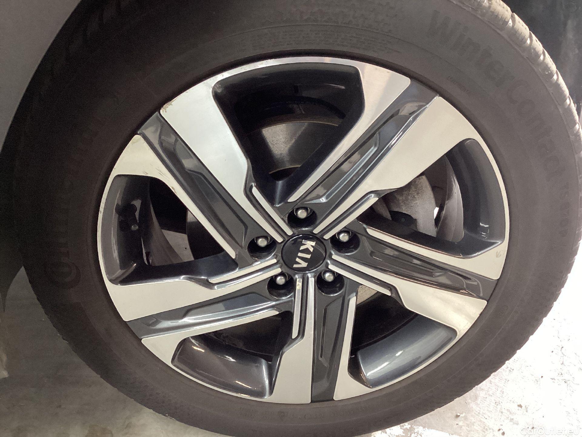  KIA  Sorento Kia,  '20, KIA  Pace 1.6 HEV 4WD AT 5d 7pl #50