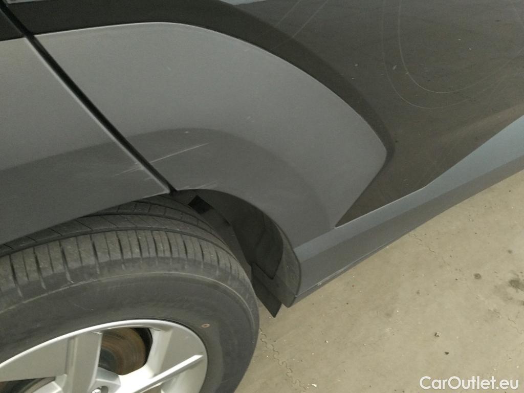  Hyundai  Konna HYUNDAI Kona / 2023 / 5P / todoterreno 1.6 GDI HEV Maxx DCT #15
