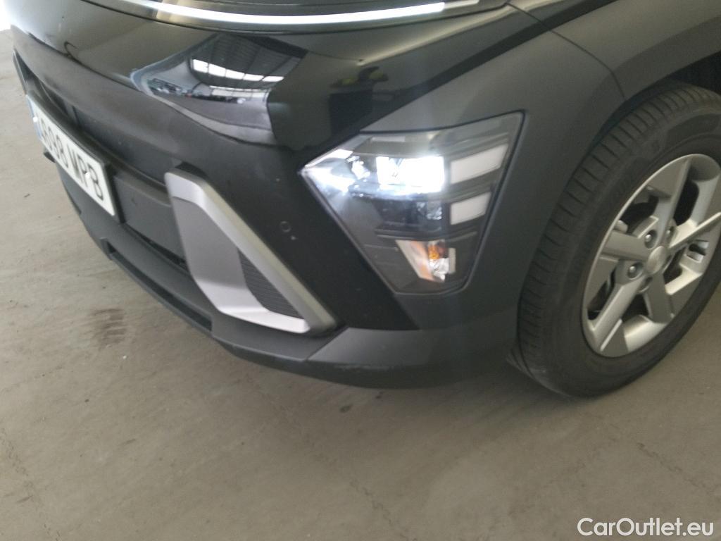  Hyundai  Konna HYUNDAI Kona / 2023 / 5P / todoterreno 1.6 GDI HEV Maxx DCT #13