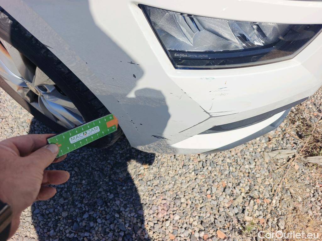  Skoda  KAMIQ SKODA  1.0 TSI 110 CV DSG Ambition #8