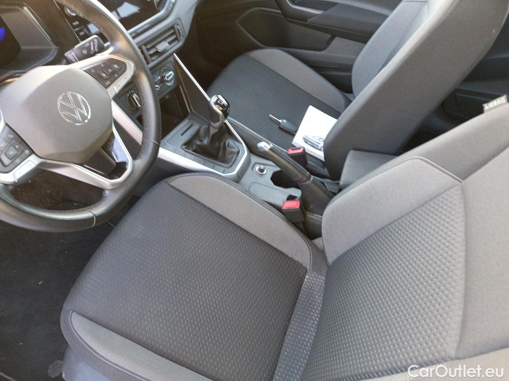  Volkswagen  Polo VOLKSWAGEN  / 2021 / 5P / berlina con portón Life 1.0 TSI 70kW (95CV) #20