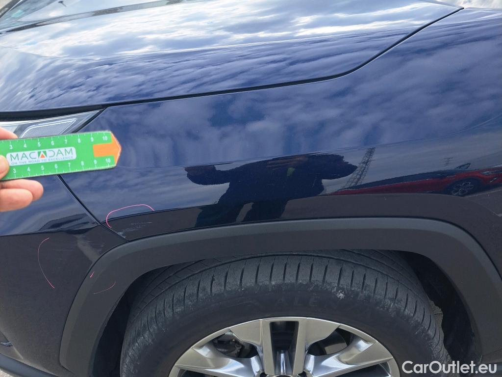  Toyota  RAV4 TOYOTA  / 2018 / 5P / todoterreno 2.5l 220H Luxury #25