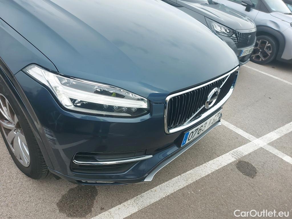  Volvo  XC90 VOLVO  2.0 D5 AWD Momentum 235 CV #28