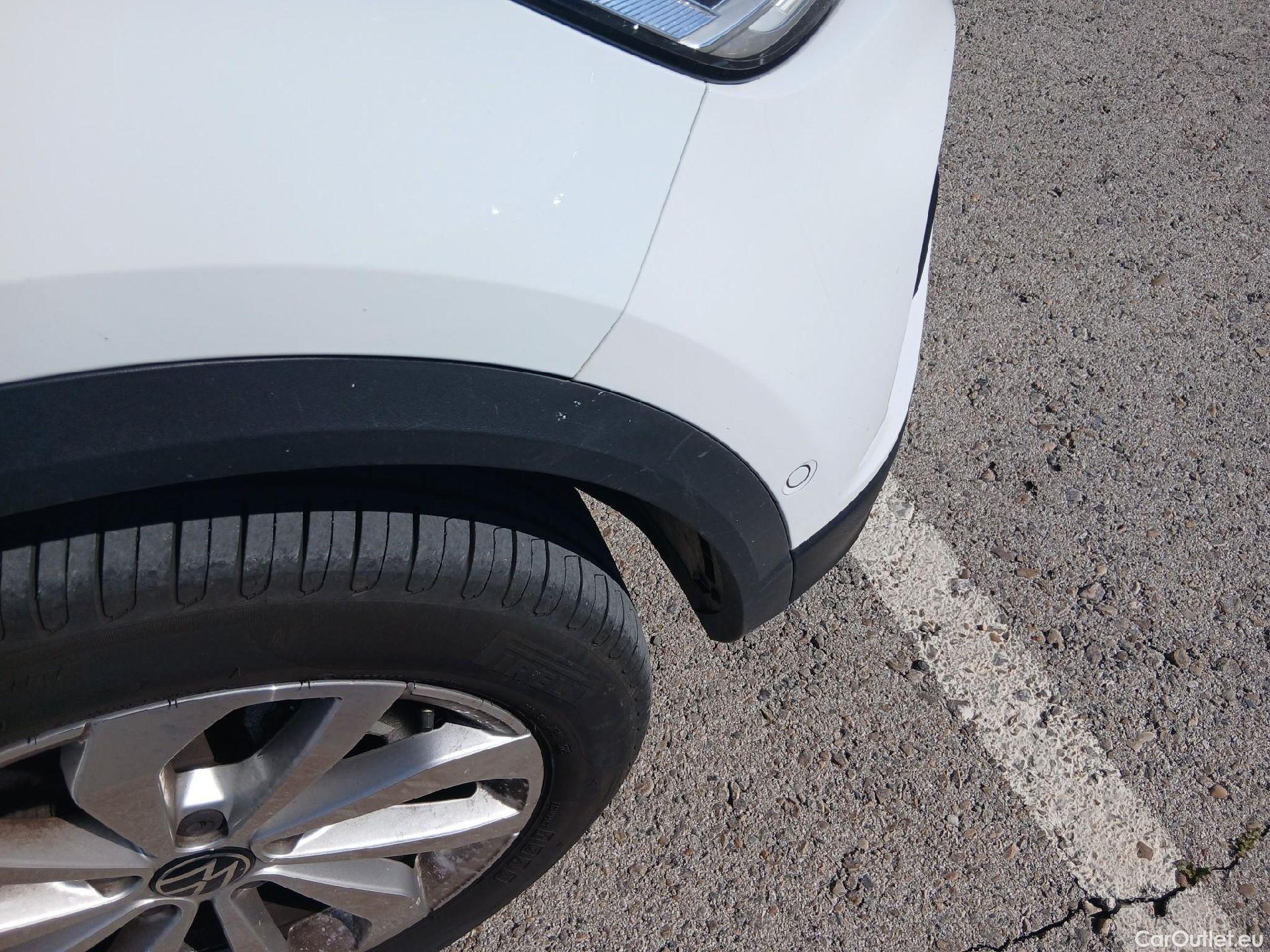  Volkswagen  T-ROC VOLKSWAGEN  / 2021 / 5P / todoterreno Life 2.0 TDI 85kW (115CV) #46
