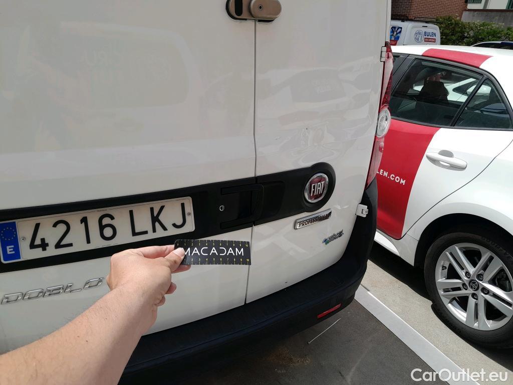  Fiat  Doblo FIAT Doblò Cargo/2015/3P/furgón derivado de turismo Cargo Base Plus 1.4 Tjet 89kW GNC  #4