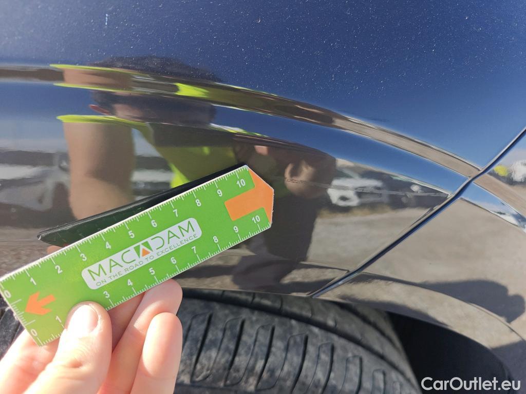  Volvo  XC60 VOLVO  / 2017 / 5P / todoterreno 2.0 B4 D Core Auto #38