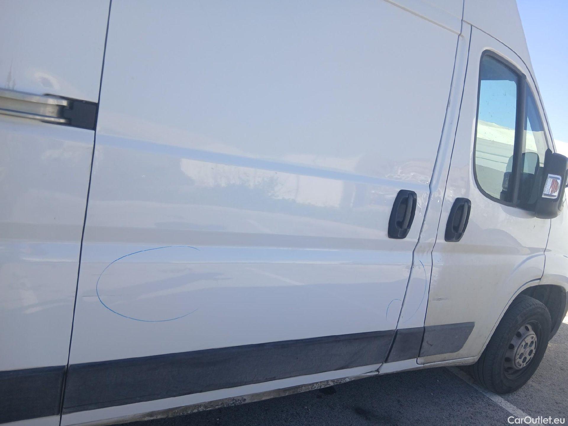  Citroen  Jumper CITROEN  BlueHDi 140 CV Furgón 35L3H3 #51