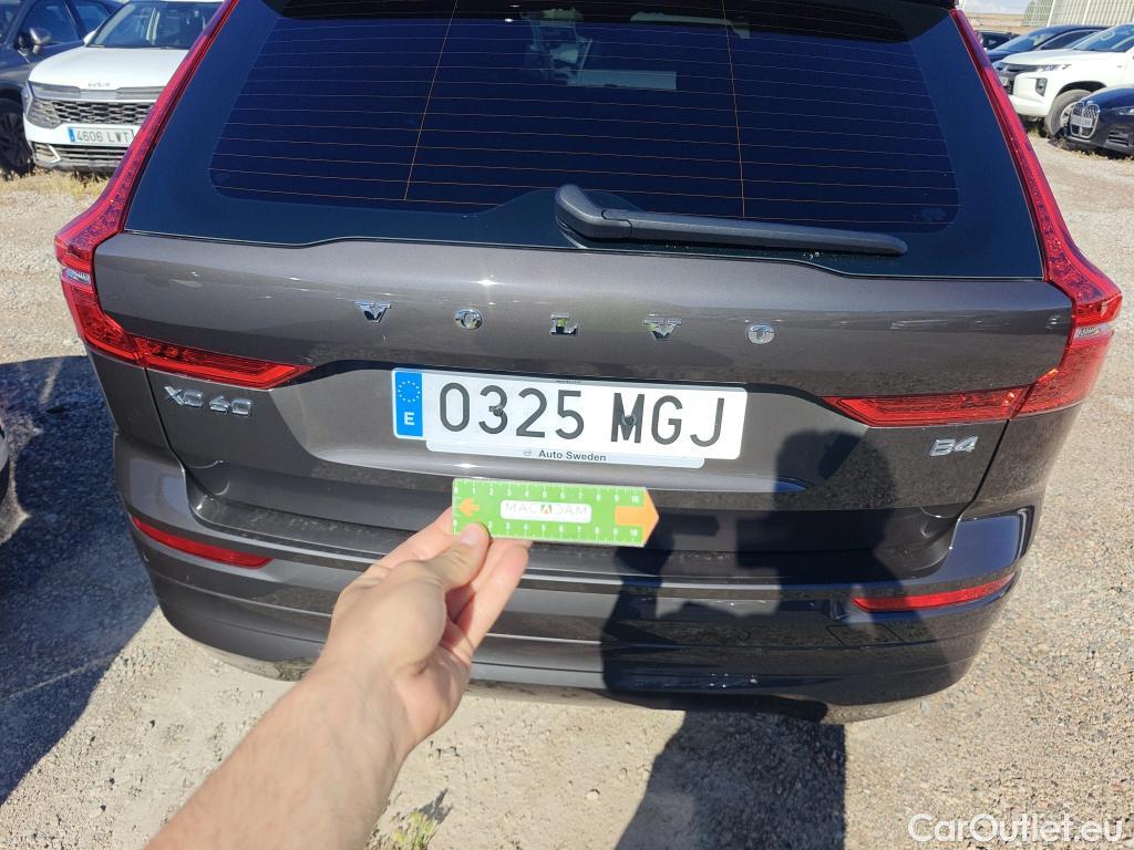  Volvo  XC60 VOLVO  / 2017 / 5P / todoterreno 2.0 B4 D Core Auto #3