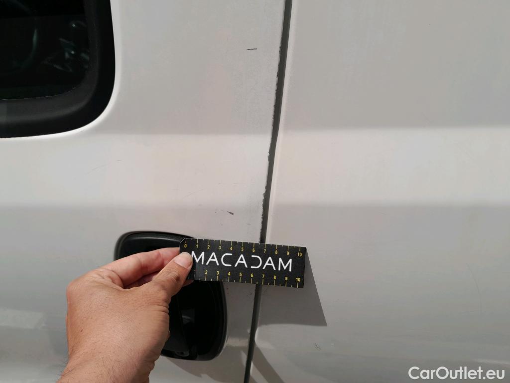  Fiat  Doblo FIAT Doblò Cargo/2015/3P/furgón derivado de turismo Cargo Base Plus 1.4 Tjet 89kW GNC  #8