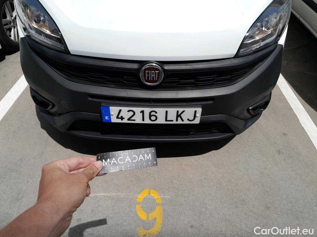  Fiat  Doblo FIAT Doblò Cargo/2015/3P/furgón derivado de turismo Cargo Base Plus 1.4 Tjet 89kW GNC  #31
