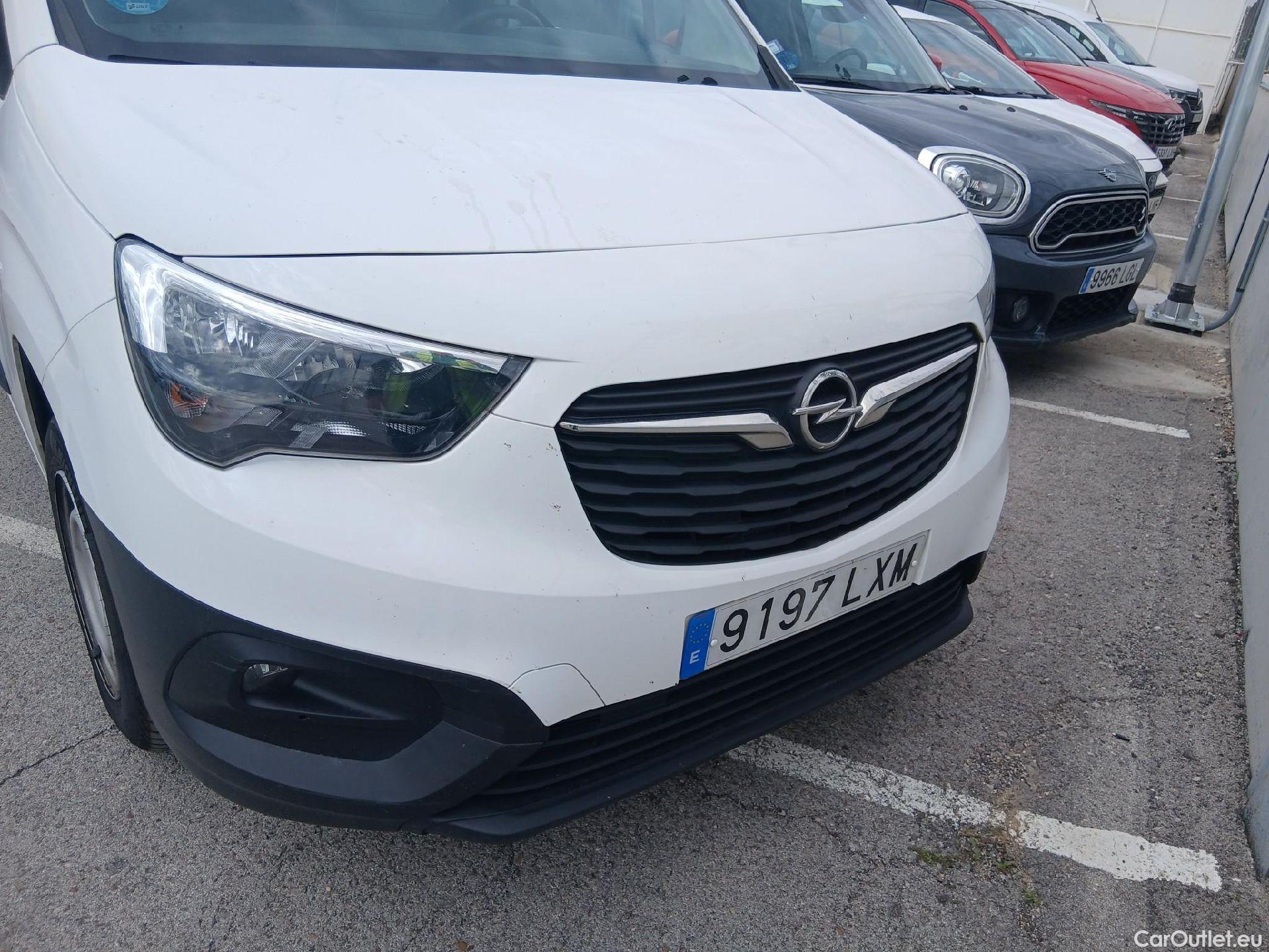  Opel  Combo OPEL  / 2018 / 4P / furgón derivado de turismo 1.5 TD 75kW (100CV) Select L H1 650kg #13